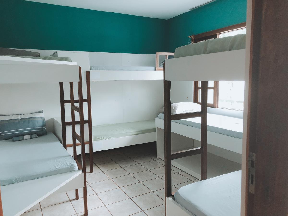 Hostal 325 *